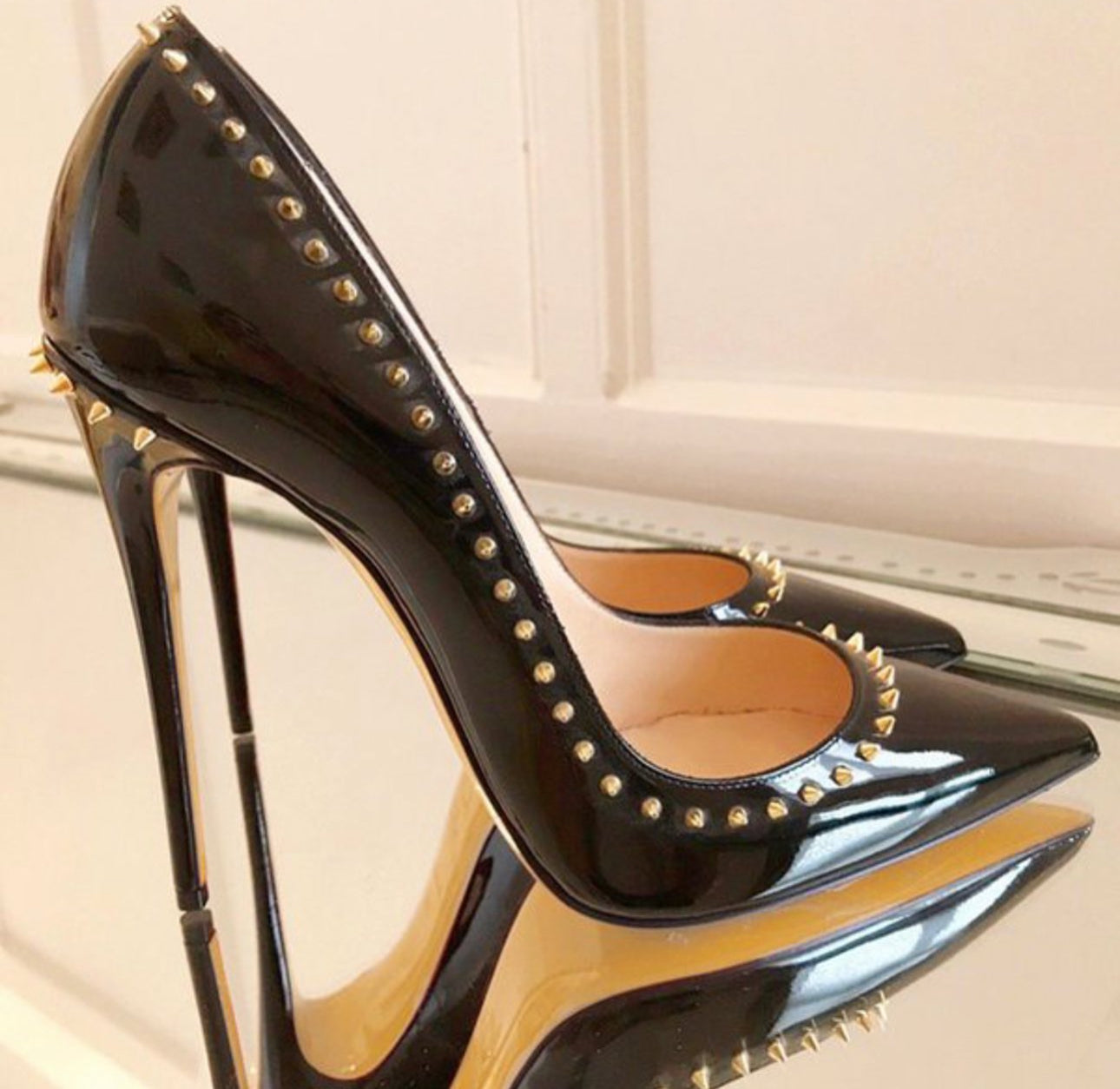 Stiletto tachuelas Black